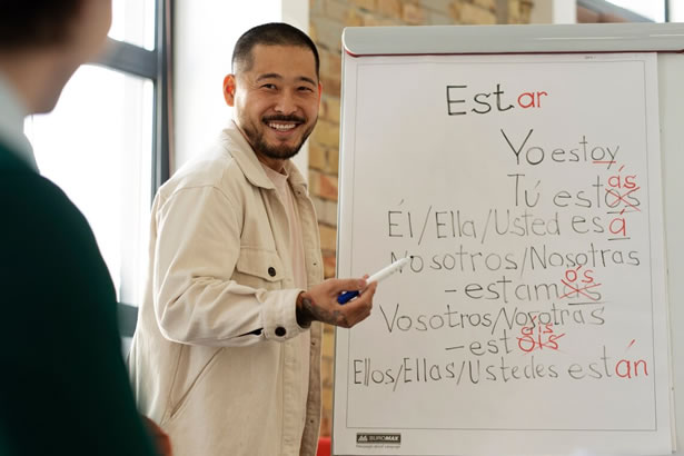 clases de español para extranjeros en Alzira